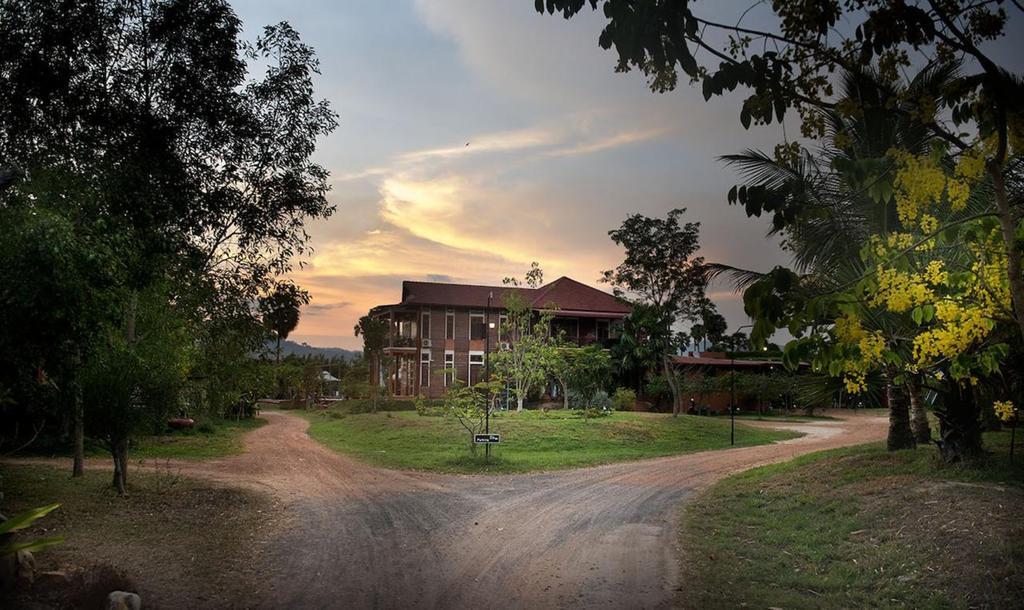 Villa Vedici Kampot Exteriér fotografie